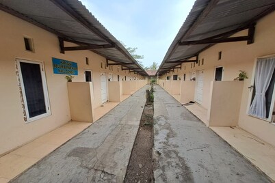 OYO 93320 Venus Homestay Syariah Near Universitas Megou Pak Tulang Bawang