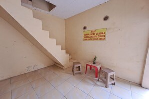 Reception - Hotel O Venus Homestay Syariah Near Universitas Megou Pak Tulang Bawang (Menggala)