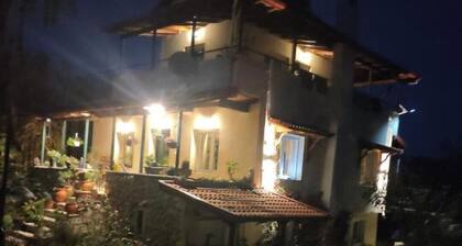 VILLA DOROTHY STUDIO