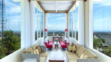 Tempat makan outdoor