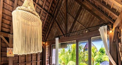 Belvilla Seaside Hermitage Bungalow Canggu Beach