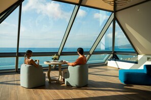 Suite, vue mer (Cala Beach, Pyramide) | Terrasse/Patio