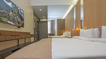 Standard Double Room | Premium bedding, minibar, individually decorated, individually furnished