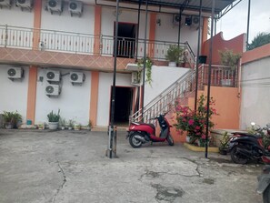 Free self-parking