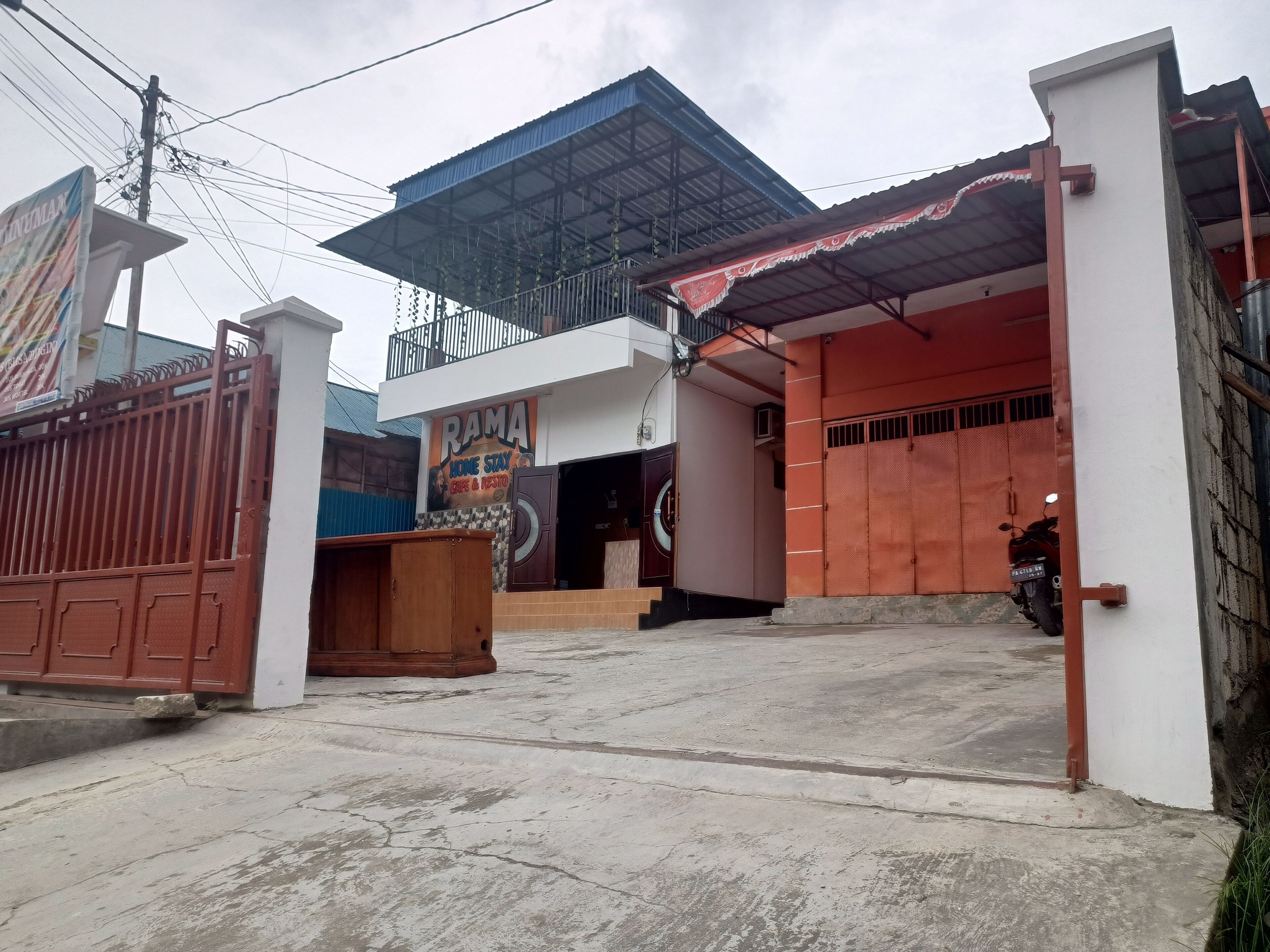 Fachada da propriedade