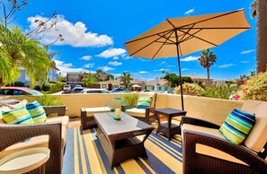 Terrace/patio - Great La Jolla Home/Steps to Sand/Parking/A/C/Fast Wifi (La Jolla)