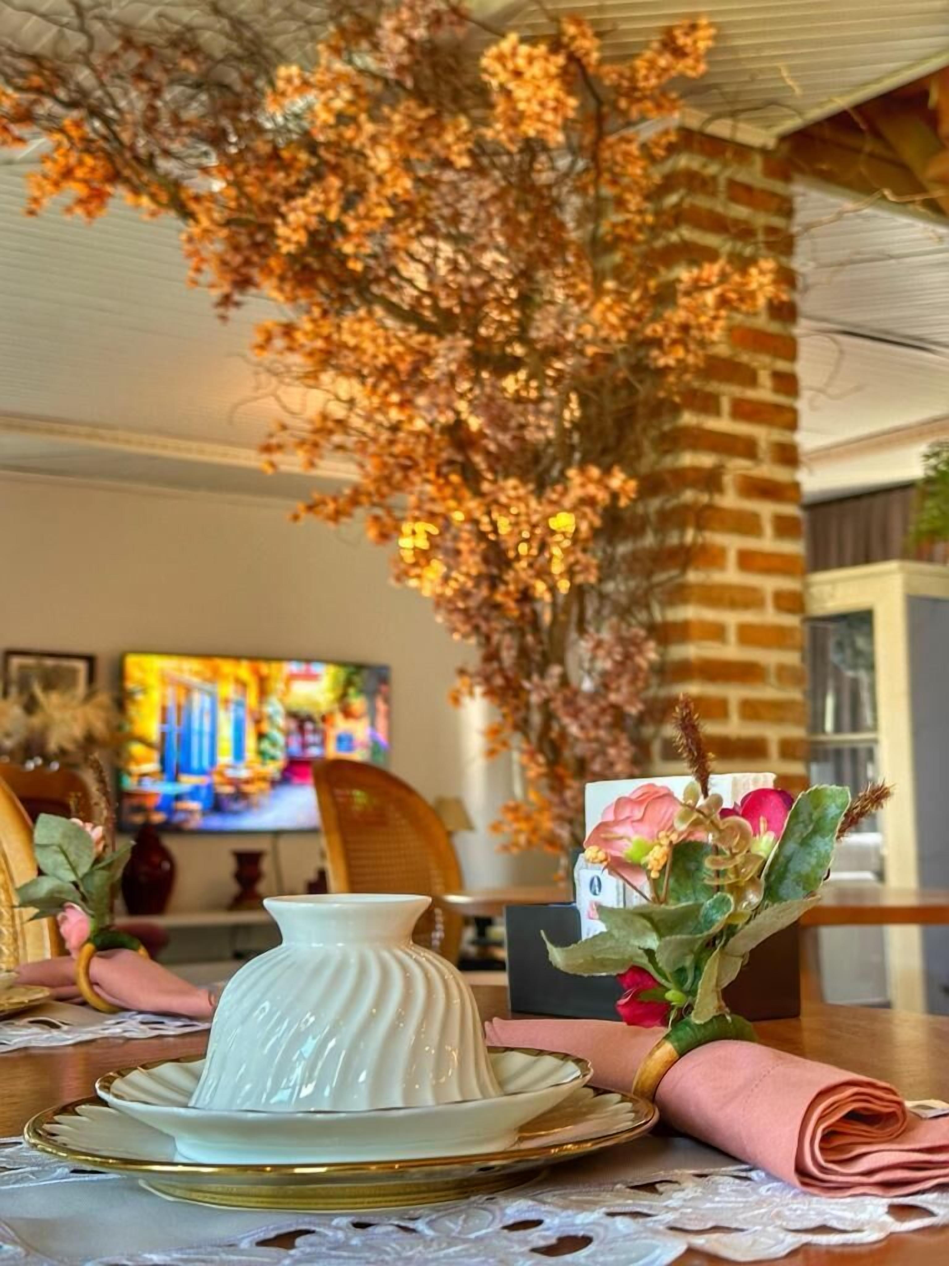 Free daily full breakfast