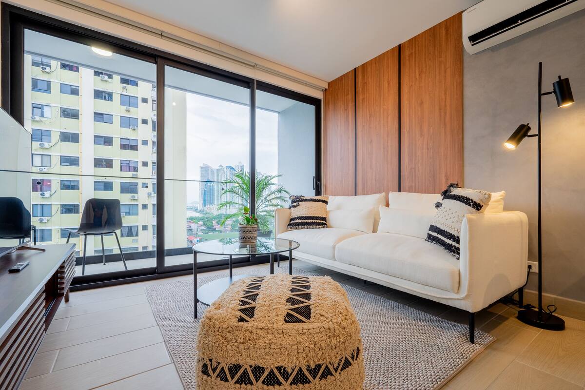 Apartment (16K) | Living area | 55-inch Smart TV with digital channels