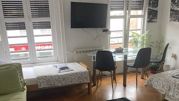 2 habitaciones, wifi y ropa de cama