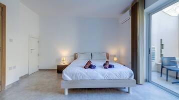 1 bedroom, iron/ironing board