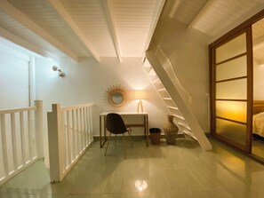 2 dormitoris, escriptori, planxa i posts de planxar i wifi gratuïta