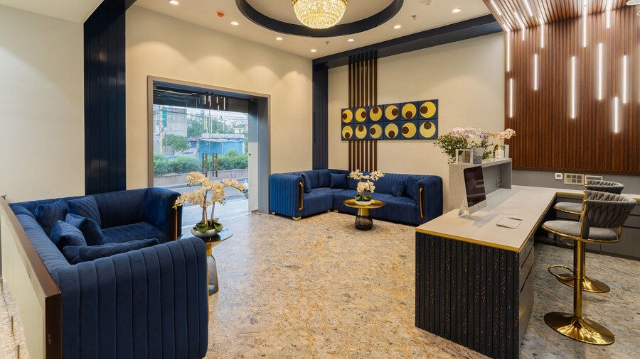 Royal Rawal - Luxury Boutique Hotel