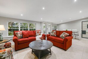 Una Smart TV, libros