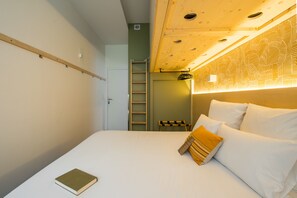 3 bedrooms, iron/ironing board, travel cot, free WiFi - -- LOFT MARCEL -- (Paris)