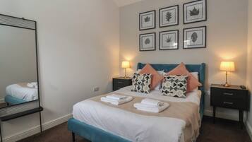 1 bedroom, individually decorated, individually furnished, free WiFi