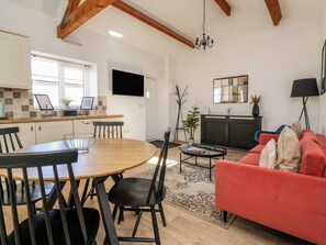 Cottage | Interior - Guillemot (Bridlington)