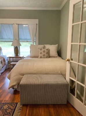2 bedrooms