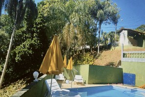 Utomhuspool