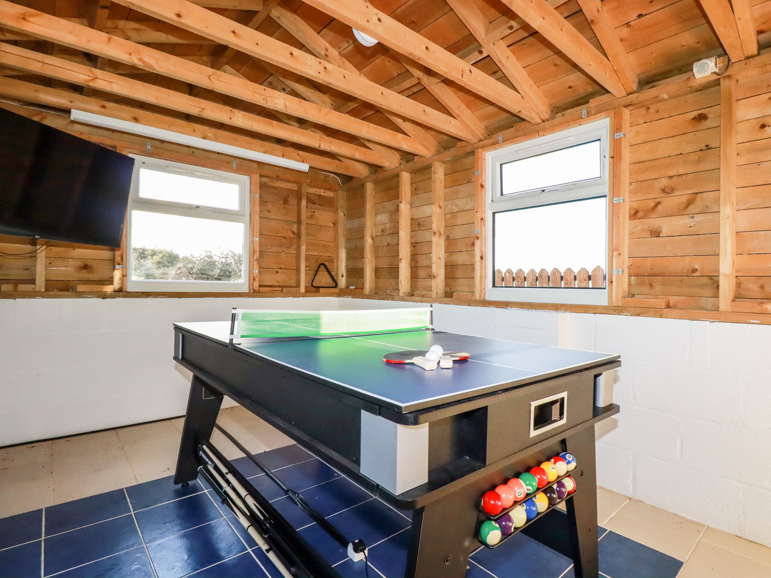 Cottage | Interior