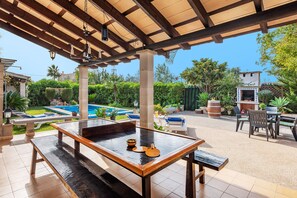Outdoor dining - Villa Bon Redos by JS Villas (Pollensa)
