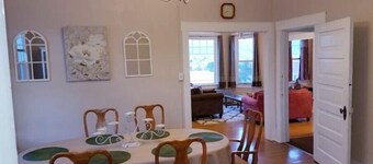 Uptown apartment with a spectacular view

