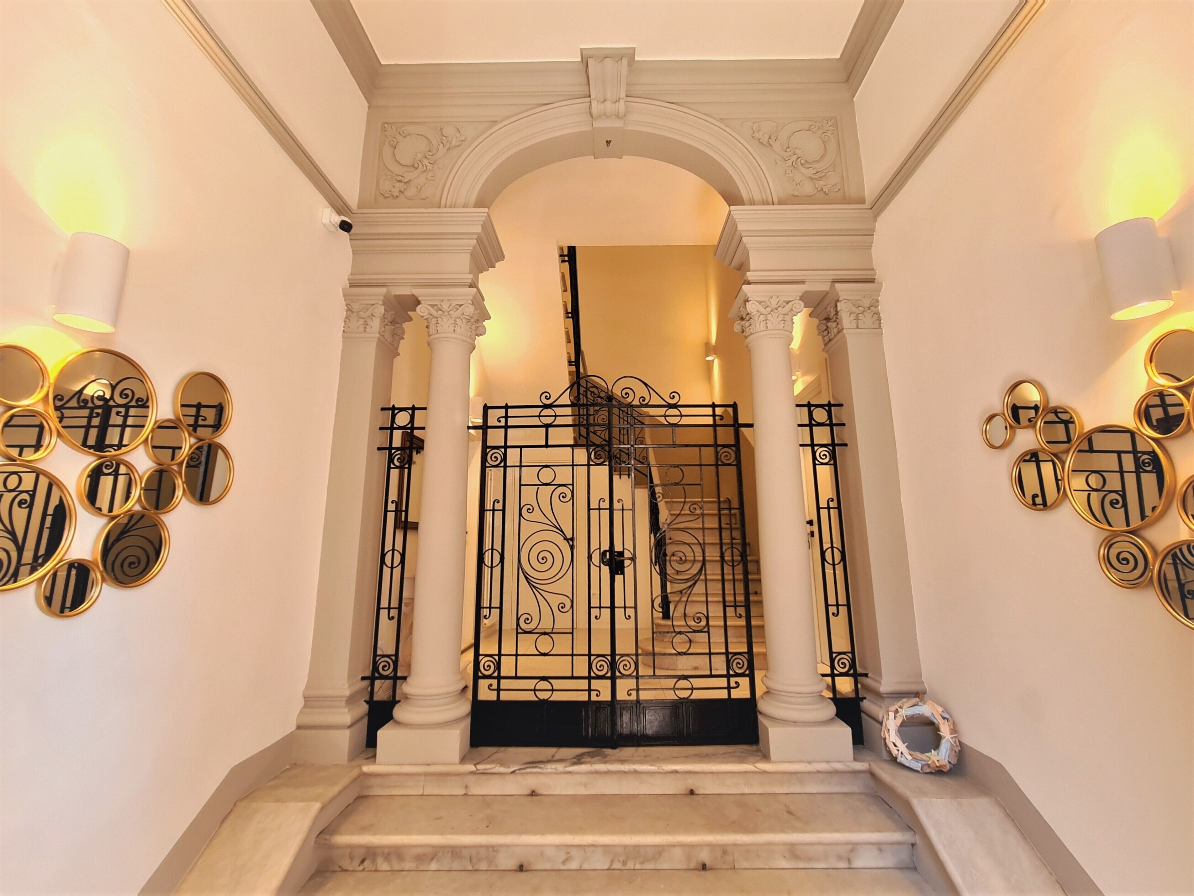 واجهة المنشأة