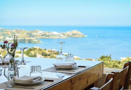 Spiros Soula Thematic Suites