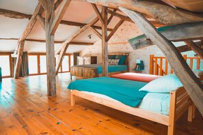 4 Schlafzimmer, Bügeleisen/Bügelbrett, kostenloses WLAN, Bettwäsche