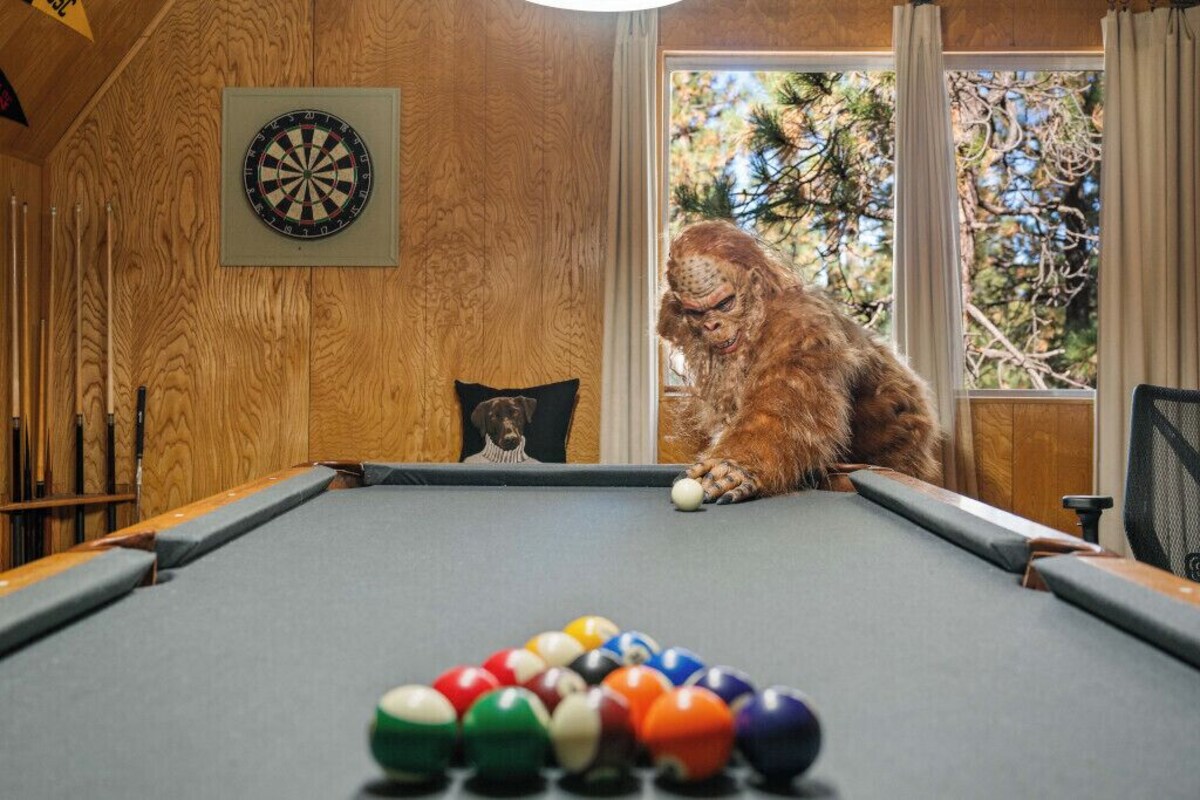 Big Bear Lake Cabin w/ Game Room, 1 Mi to Ski Slopes!