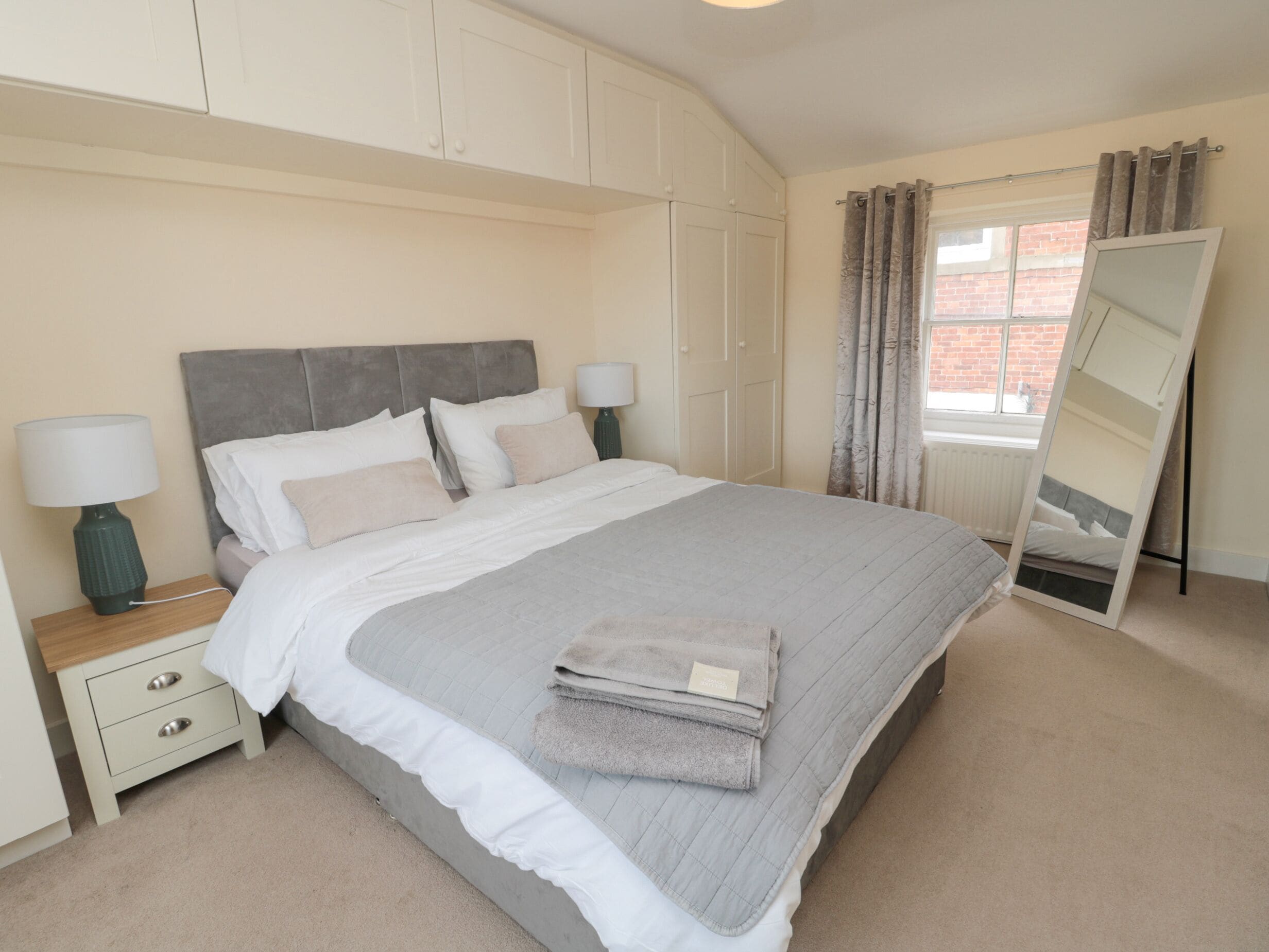 คอทเทจ | ภายใน