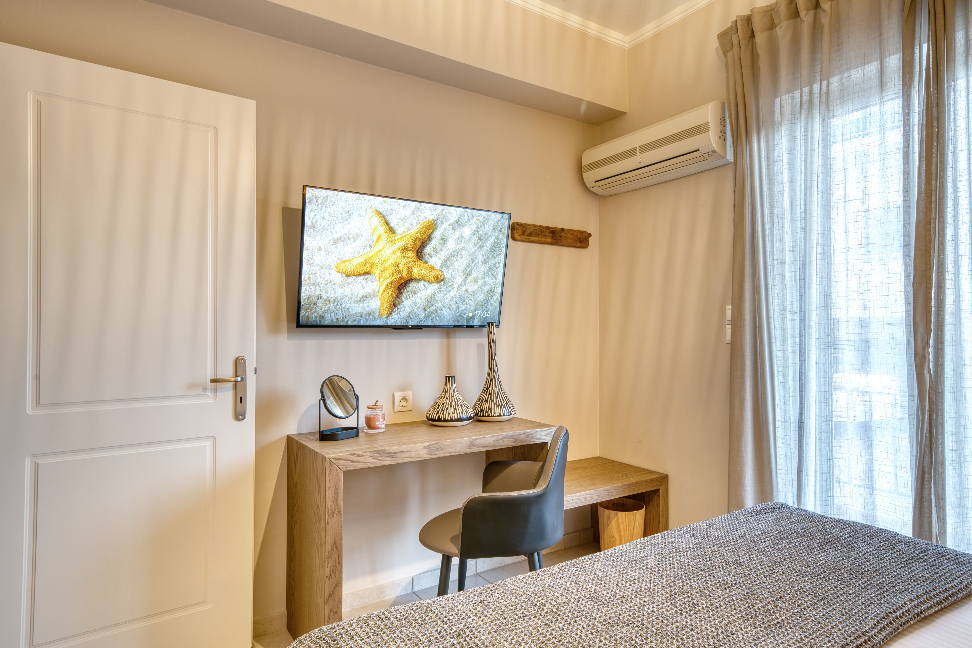 1 camera, una scrivania, ferro/asse da stiro, Wi-Fi