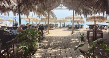 Deluxe Seaside House