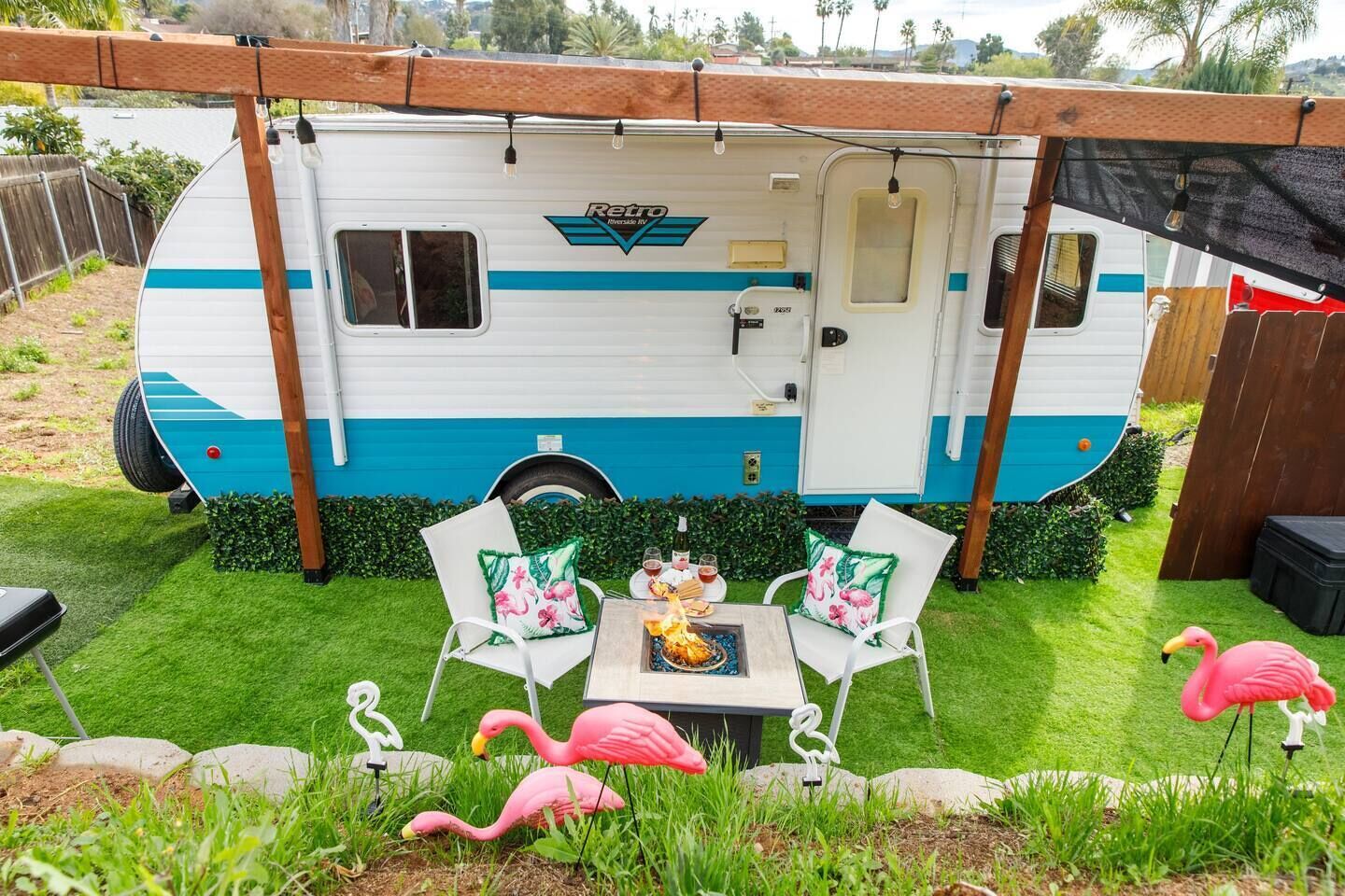 Retro RV Retreat- Unique family adventure!
