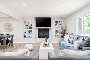 TV, fireplace, foosball, table tennis