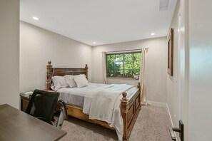 4 chambres, fer et planche Ă repasser, Wi-Fi, draps fournis