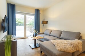 Télévision, livres, chaßne hi-fi