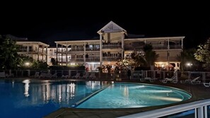 Pool - Grand Studio de 43 m2 Avec Terrasse Vous Offriront un Écrin de Verdure (Saint François)