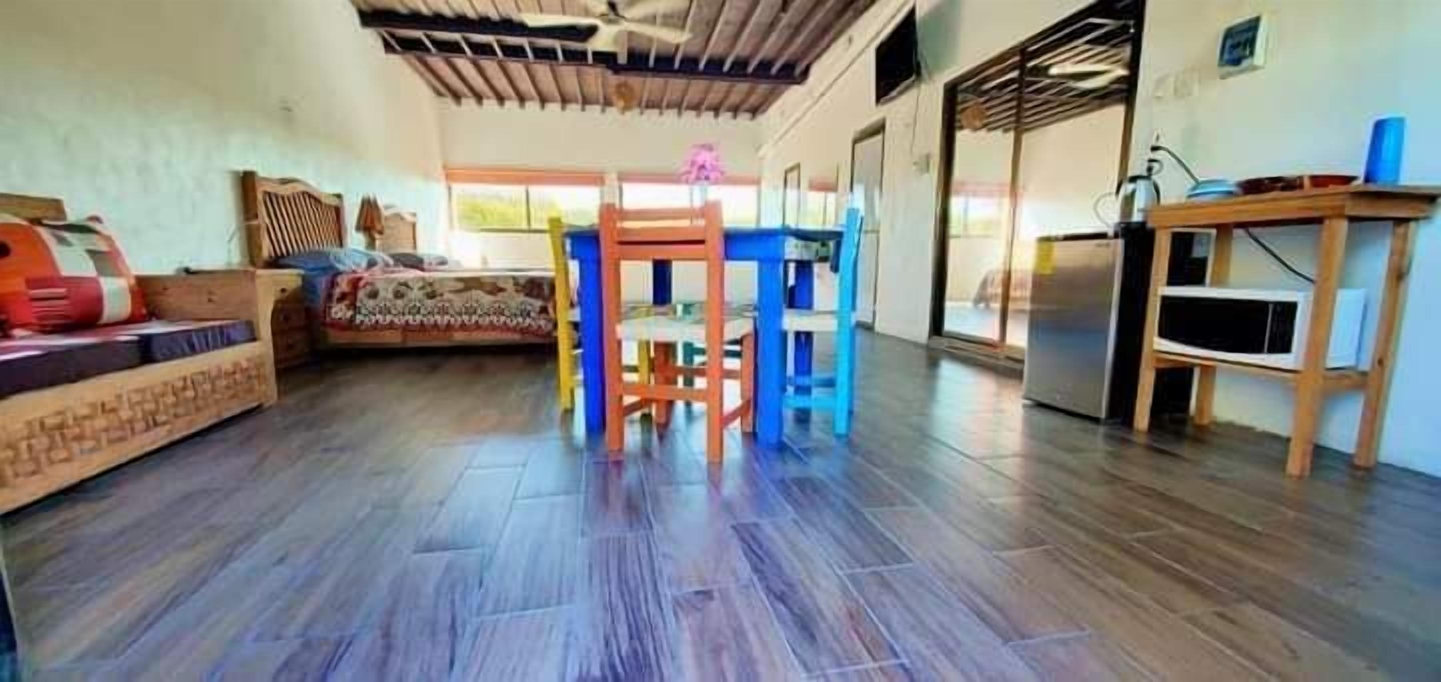 Villa estándar, 2 camas matrimoniales | Ropa de cama de alta calidad y decoración personalizada 