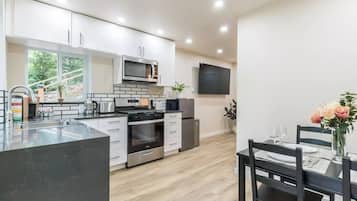 Fridge, microwave, oven, dishwasher