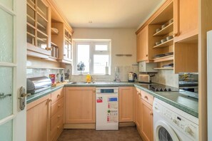 Fridge, microwave, oven, toaster