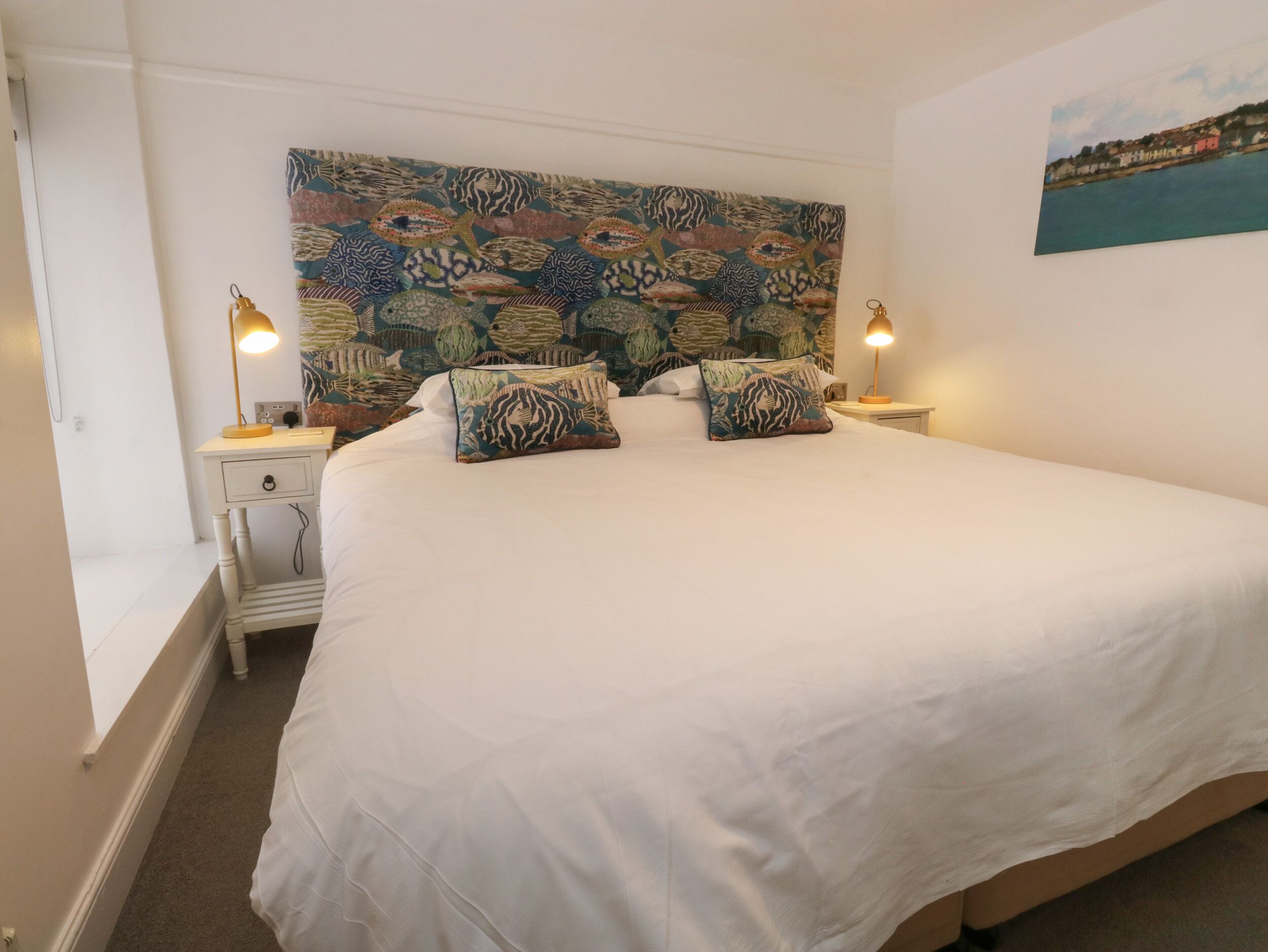 2 habitaciones, decoración personalizada y muebles diferentes 