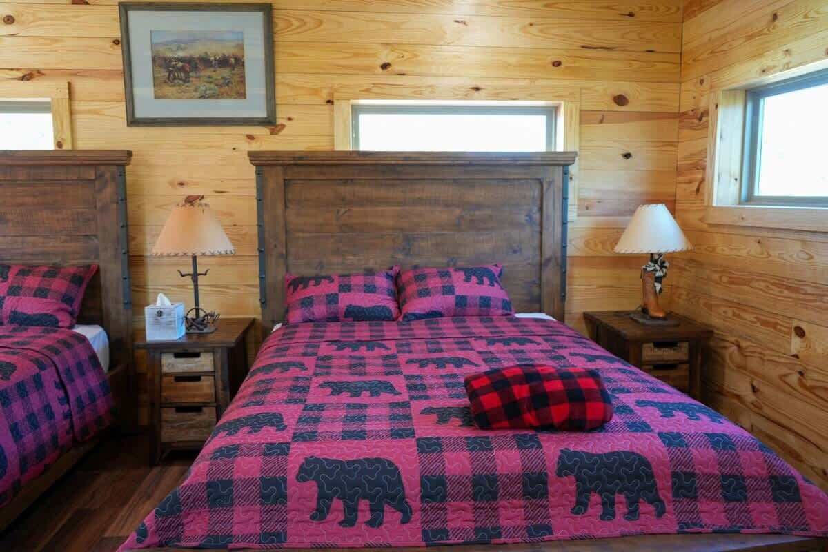 3 Schlafzimmer, Schreibtisch, Reisekinderbett, WLAN