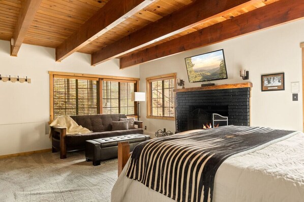 3 多间卧室、熨斗/熨衣板、旅行婴儿床、WiFi