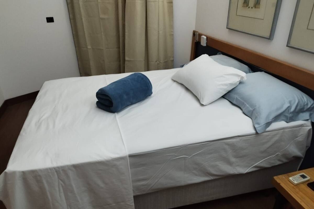 1 bedroom, desk, free WiFi