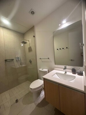 Shower, hair dryer, towels, soap - 601 A Aria Ocean Seaview (Nuevo Vallarta)