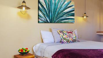 Design Studio, 1 King Bed, Kitchenette, Garden View | Pillow-top beds, individually decorated, individually furnished