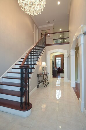 Interior - Hudson Valley's Nature Experience with Incredible Views! (Cold Spring)