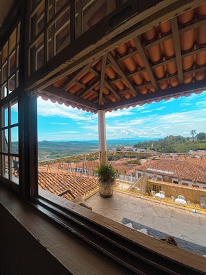 Panoramic Suite | 1 bedroom, in-room safe, desk, soundproofing