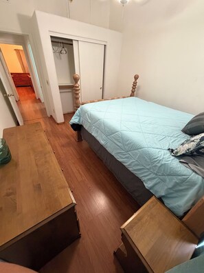 3 chambres, bureau, fer et planche à repasser, Wi-Fi gratuit