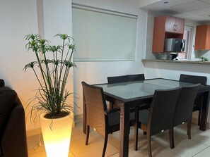 Dining - depa de playa costa veleros (Mazatlán)